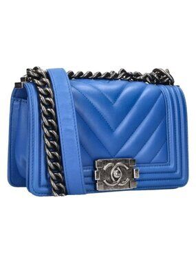 Chanel 20 Chevron Caviar Leather Chain Shoulder Bag